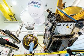 Eutelsat'ın yeni uydusu E8WB yörüngede