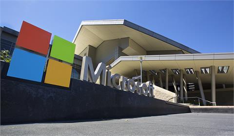 Microsoft sürücüsüz otomobil üretimine sıcak bakmıyor