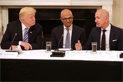 ABD Başkanı Donald Trump'ın, Amazon'un peşinde