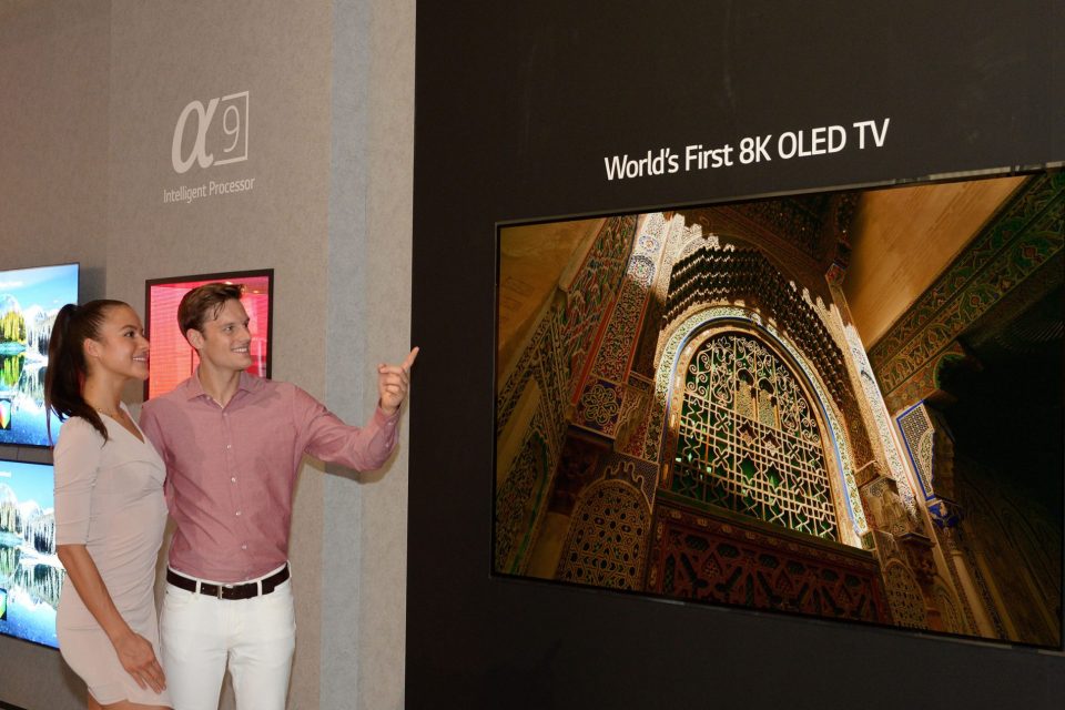 LG 8K OLED TV