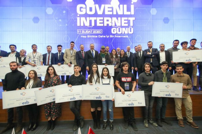 Gençler, ‘Güvenli İnternet Elçisi’ olacak