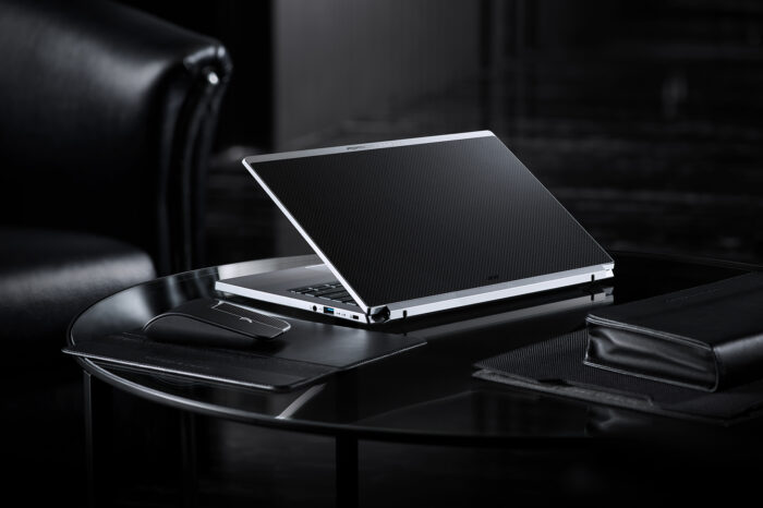 Porsche Design Acer Book RS Türkiye’de